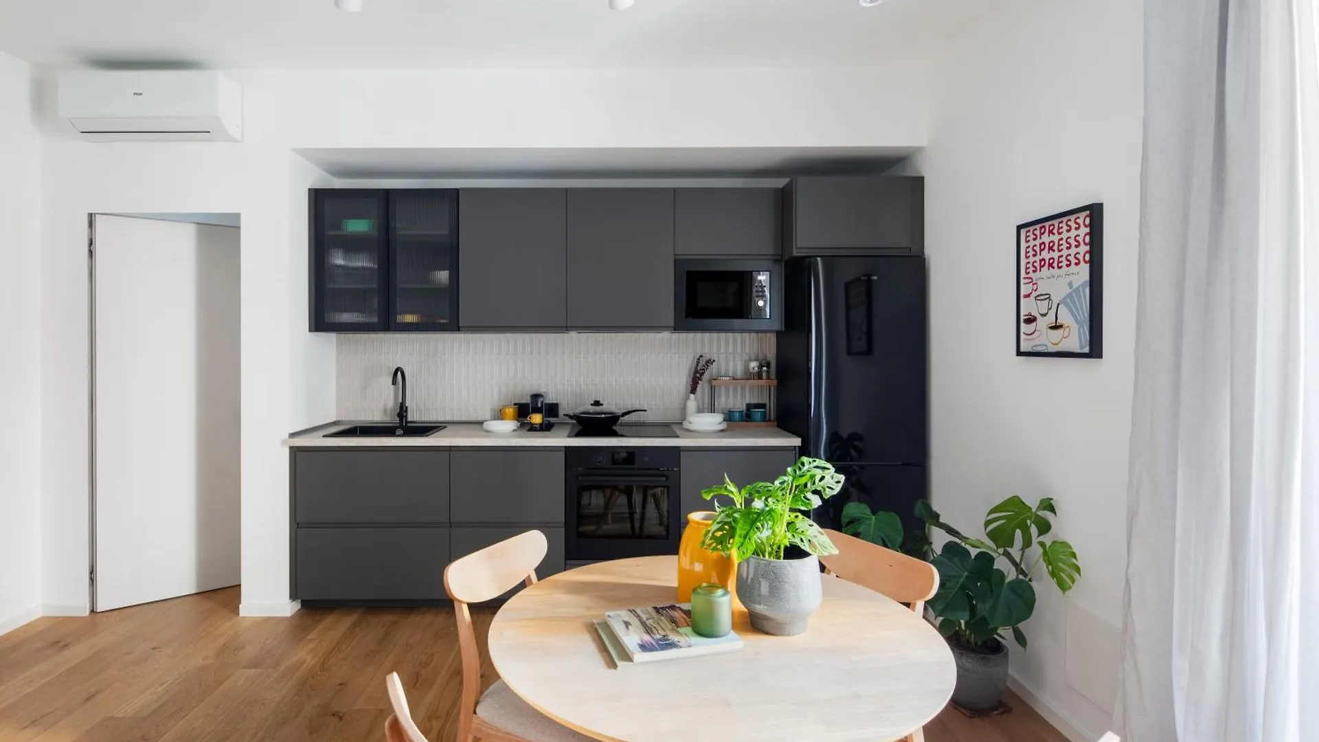 Cereate Suites Roma Apart Otel